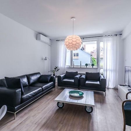 66 Apartment - Stylish Two Bedroom In Lozenets District By Flat Mаnager Софія Екстер'єр фото